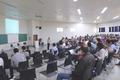 publico presente na plaestra