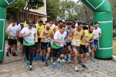 largada corrida UFLA