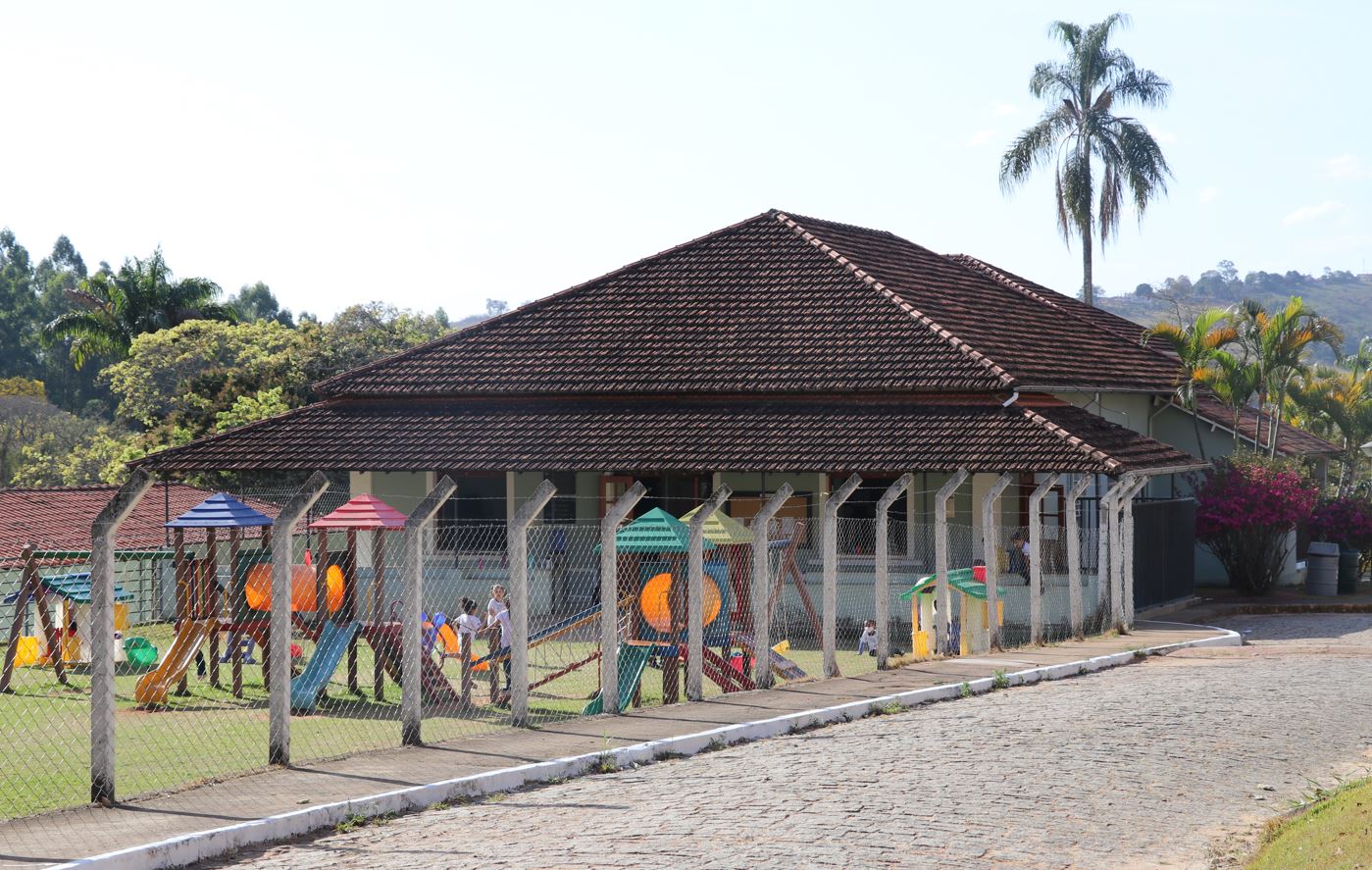 Escola de ensino infantil da UFLA atende cerca de 90 crianças da comunidade e fica localizada no Câmpus Histórico