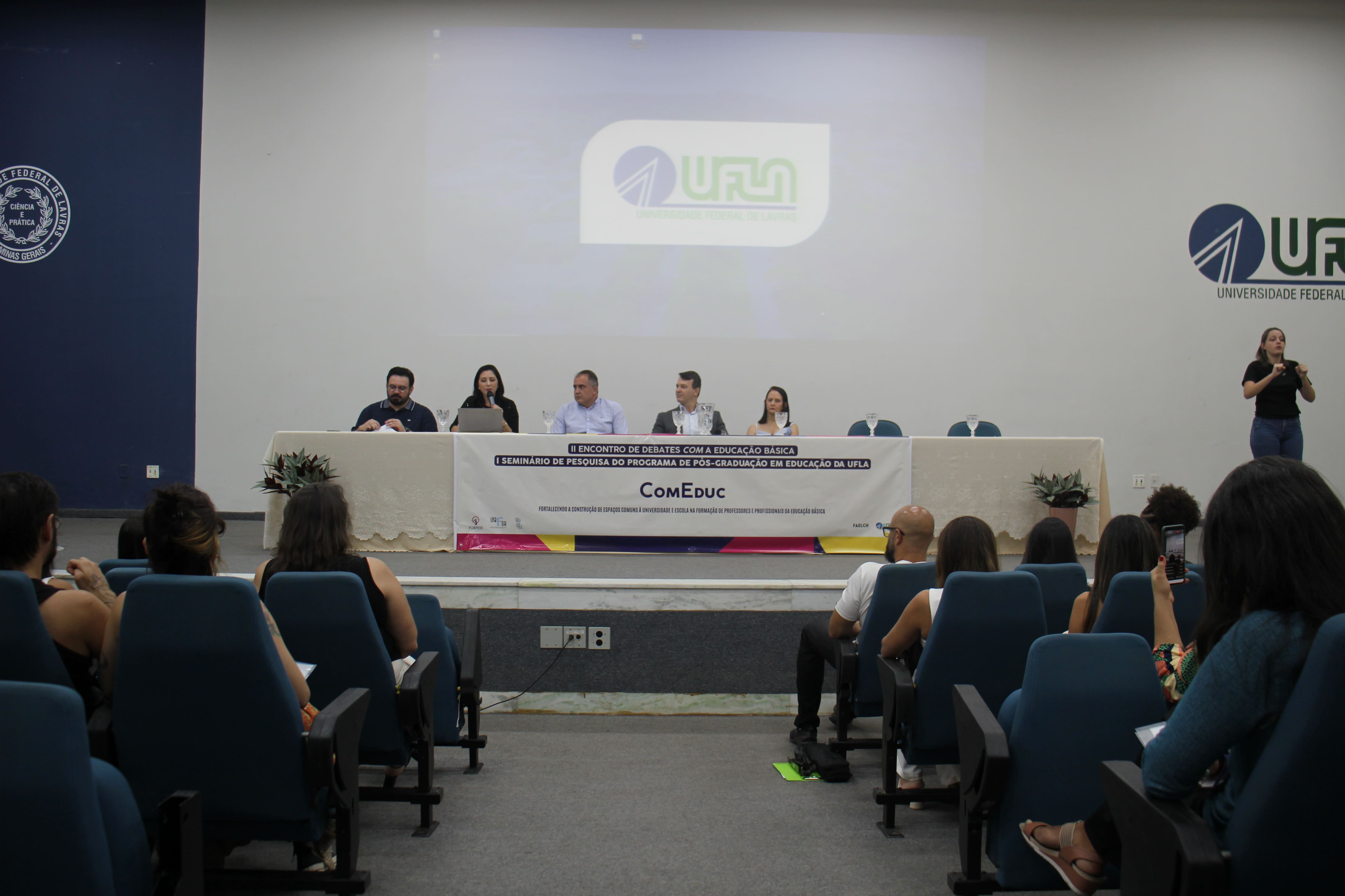 Evento da UFLA discute a importância e os desafios da formação e da atuação docente na educação básica