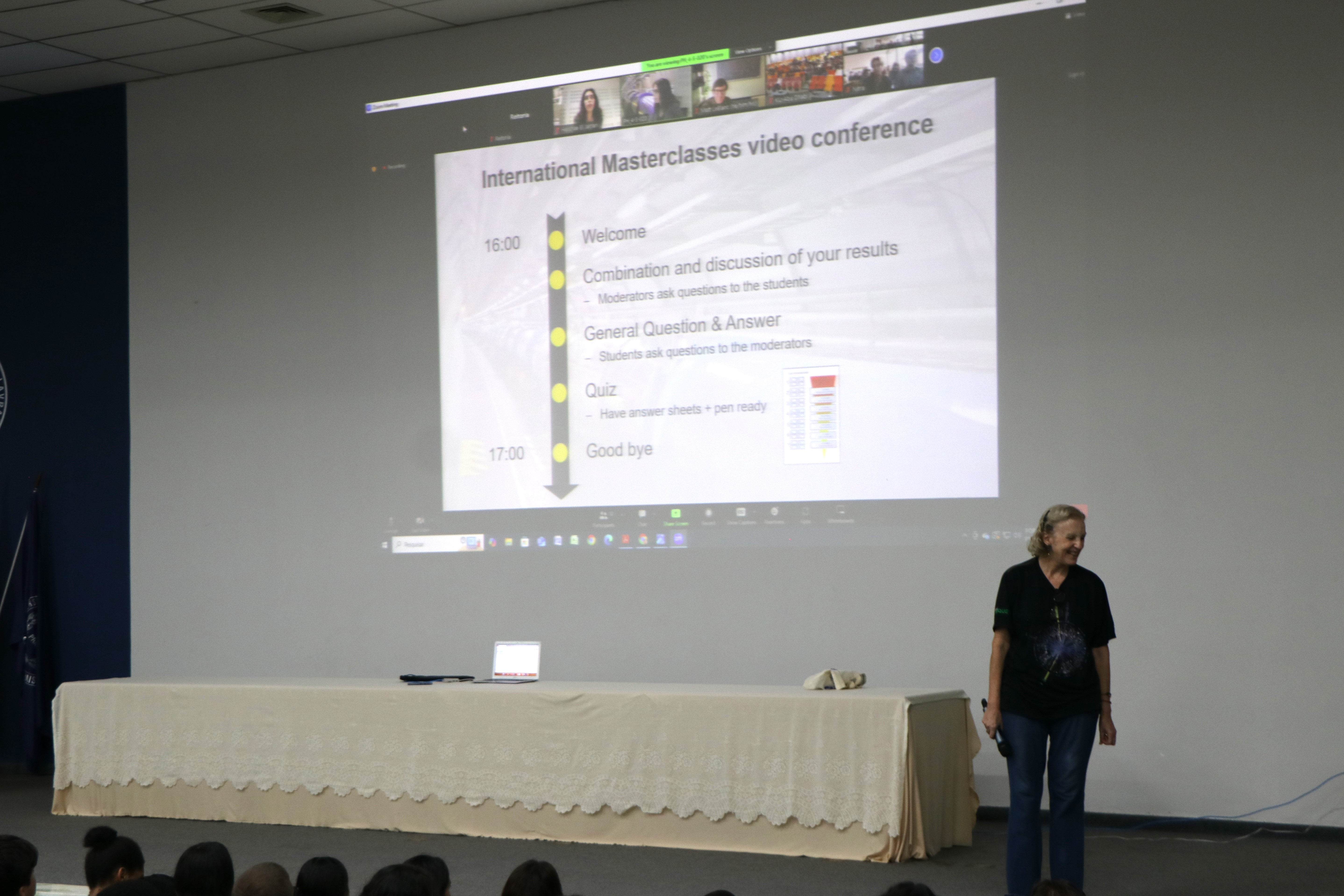 Gentileza solicitar descrição da imagem