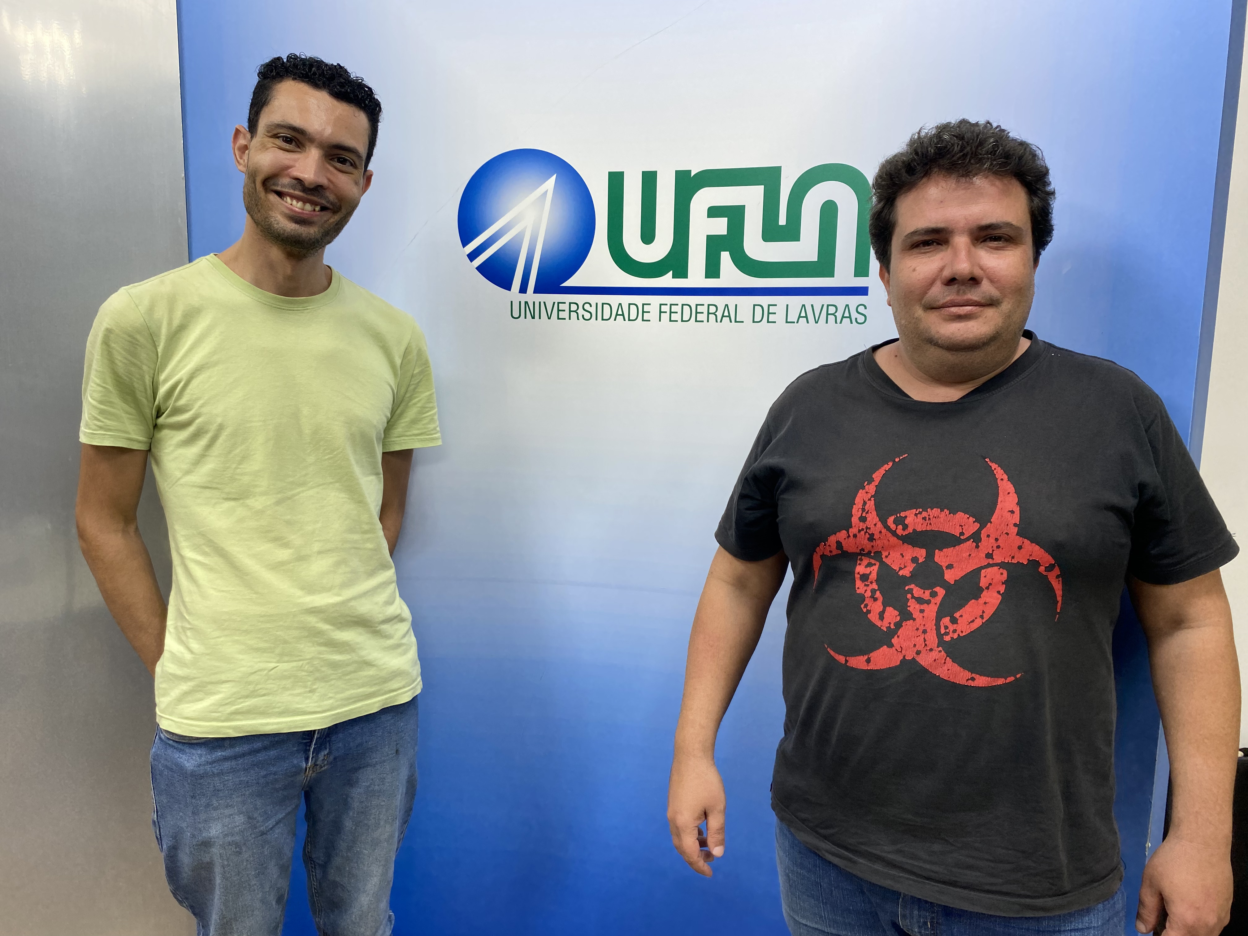 Gentileza solicitar descrição da imagem