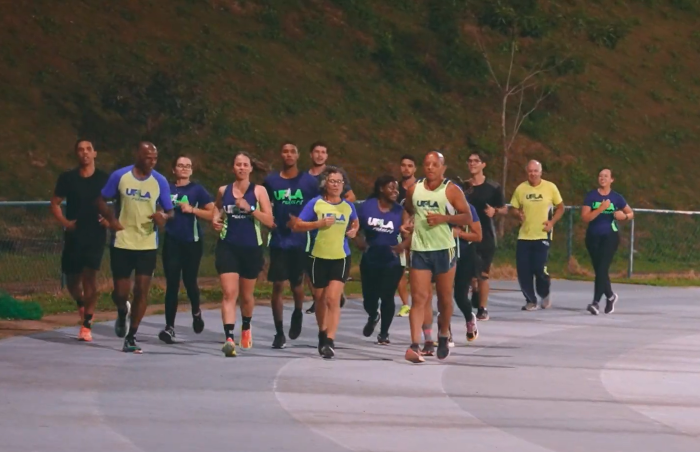 Gentileza solicitar descrição da imagem