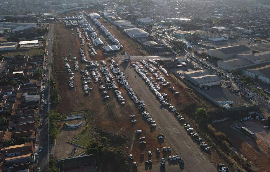 Gentileza solicitar descrição da imagem