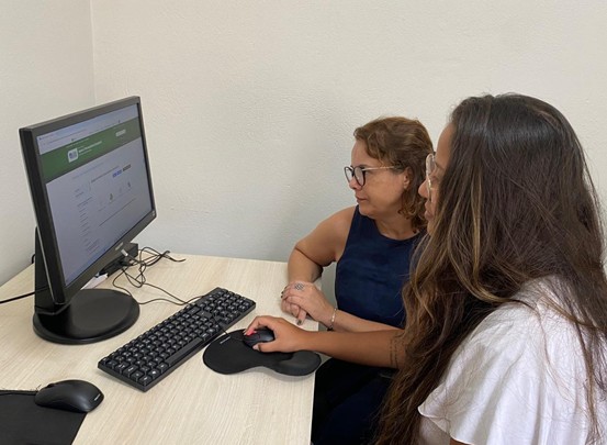 Gentileza solicitar descrição da imagem