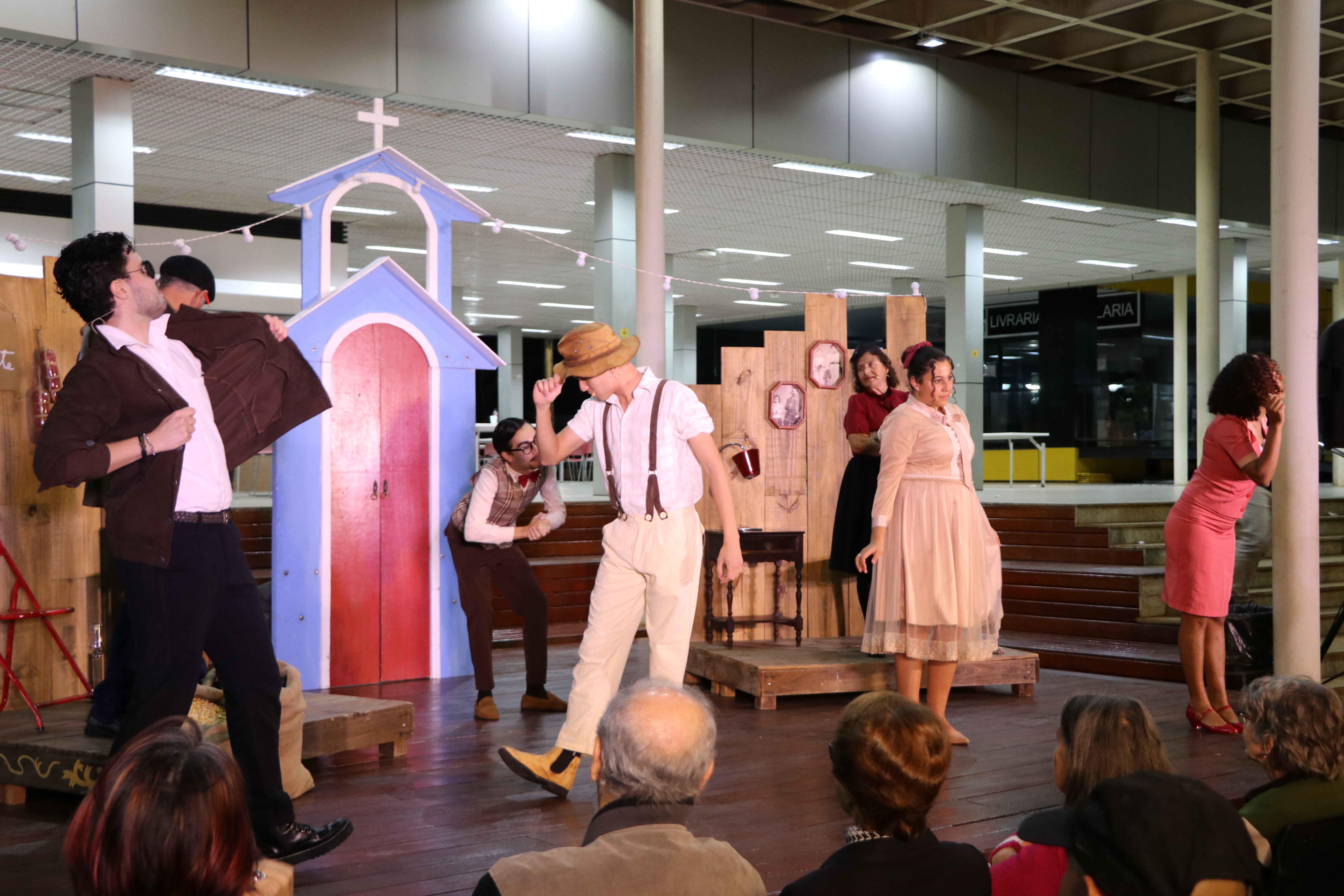 Gentileza solicitar descrição da imagem