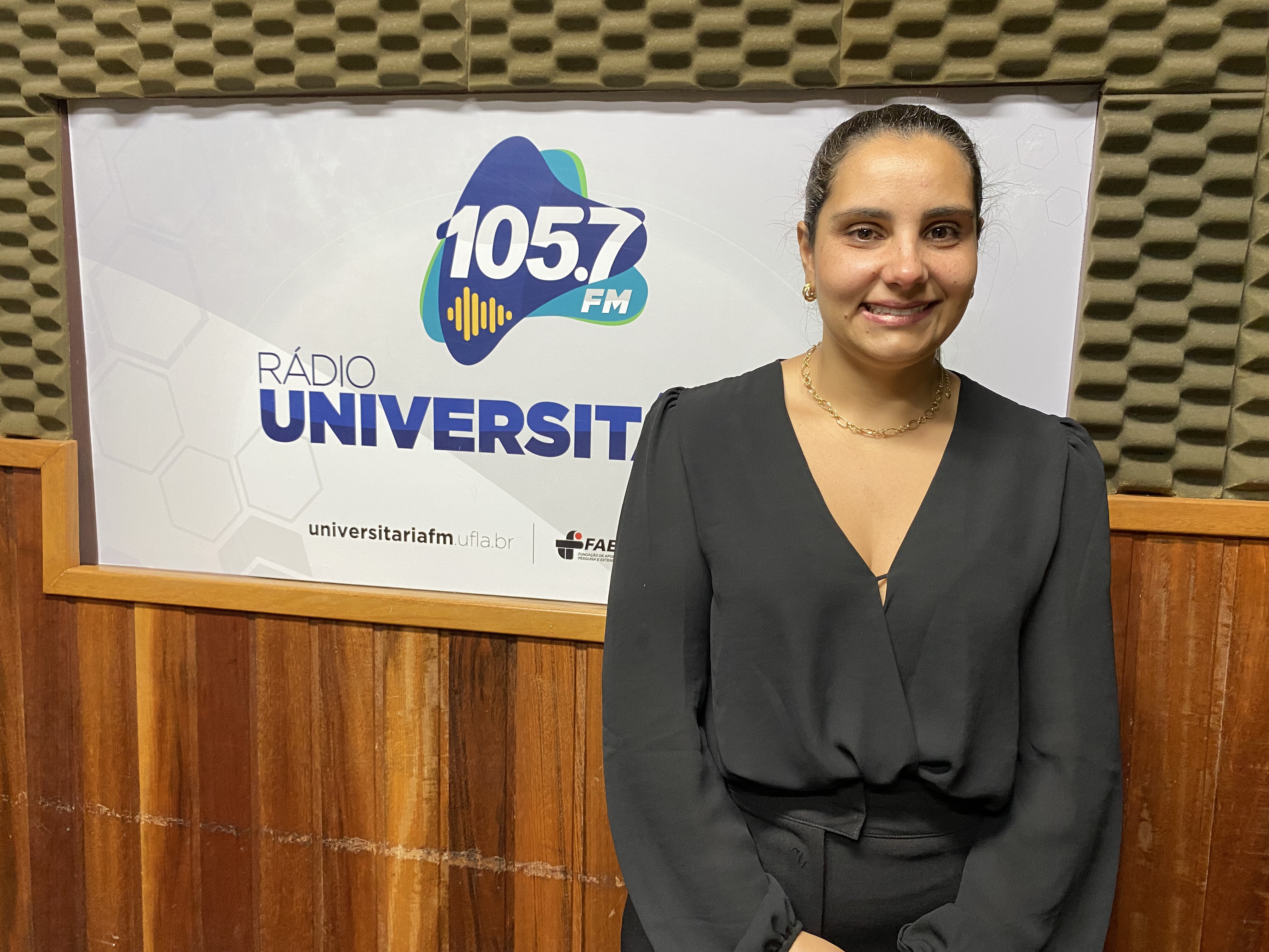 Gentileza solicitar descrição da imagem