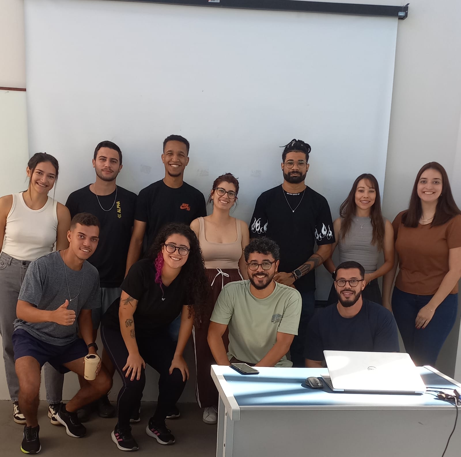 Gentileza solicitar descrição da imagem