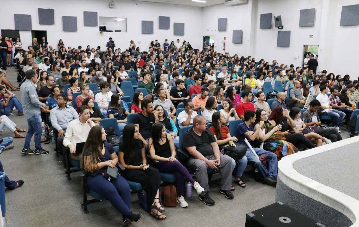 abertura congressos publico geral