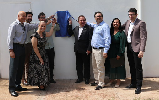 Gentileza solicitar descrição da imagem