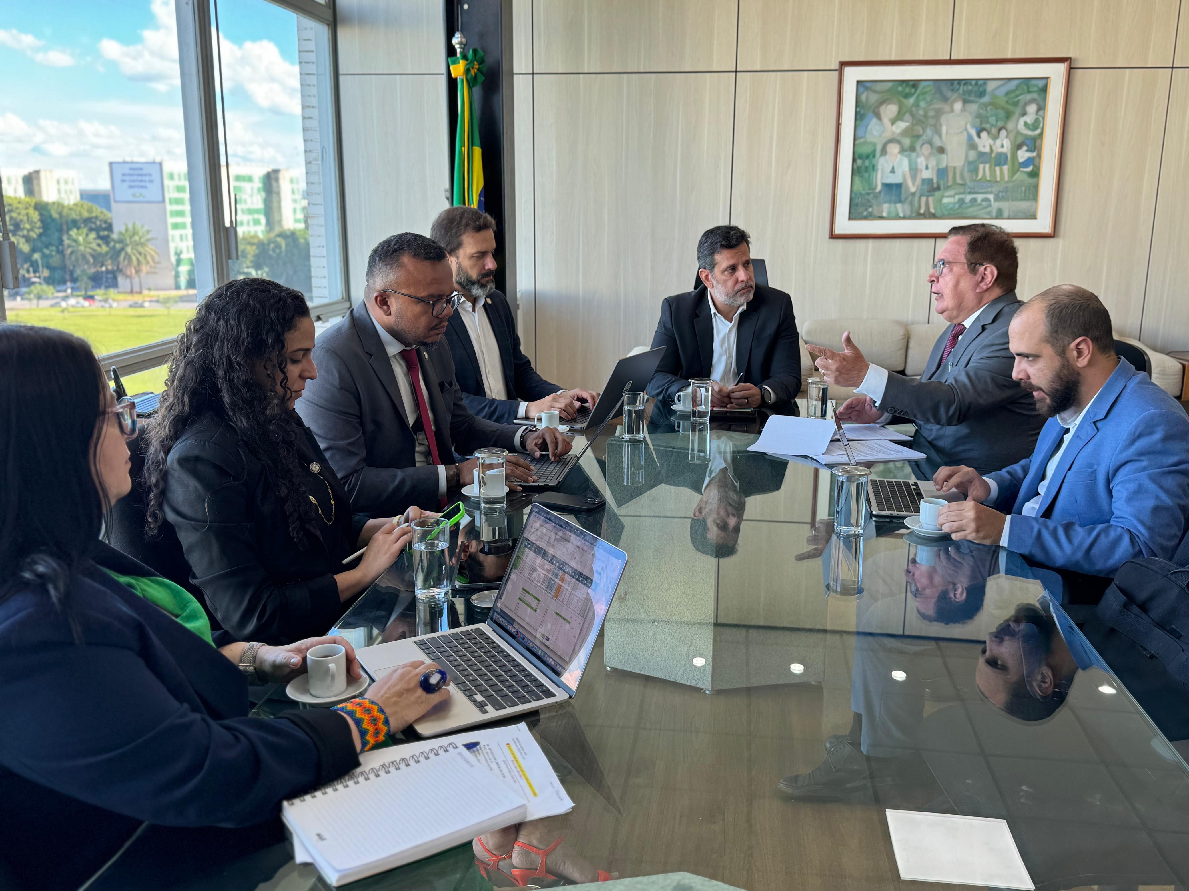 Reitor da UFLA realiza primeira agenda em Brasília para tratar de expansão e Hospital Universitário