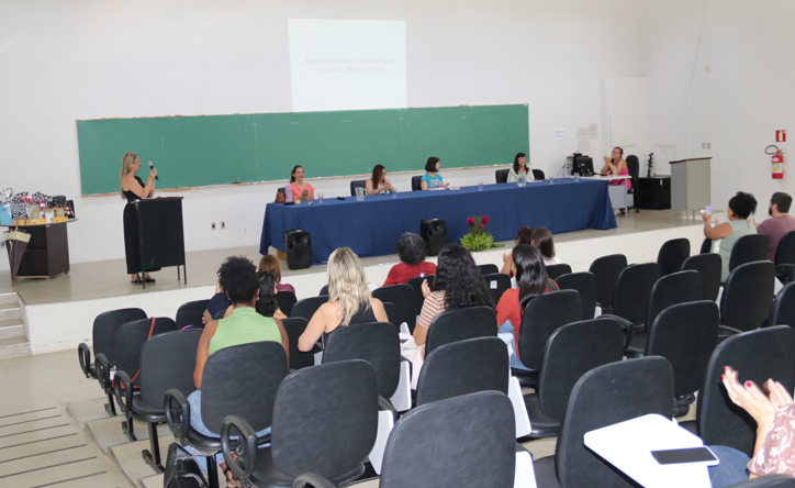 UFLA promove debate sobre assédio no trabalho e redes de apoio entre mulheres