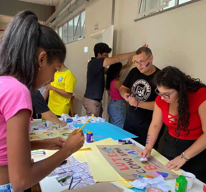 Gentileza solicitar descri&ccedil;&atilde;o da imagem