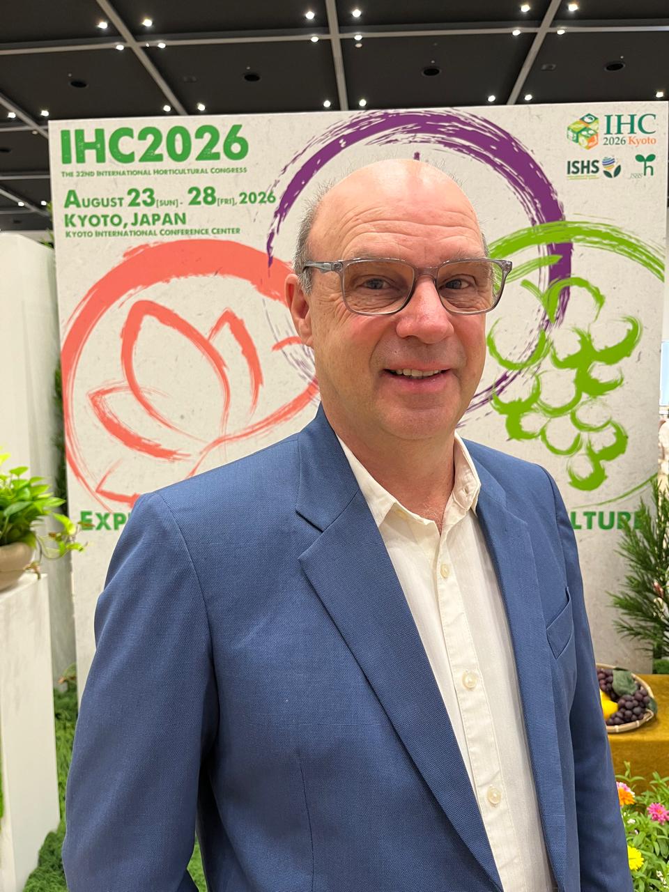 Professor da UFLA é eleito para a diretoria da International Society for Horticultural Science 