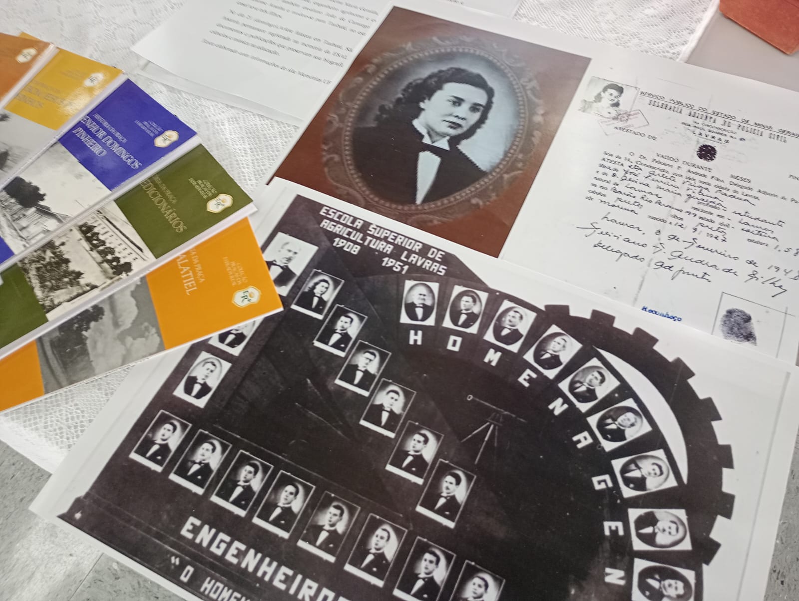 Ciências Delas: exposição na biblioteca da UFLA valoriza o protagonismo feminino na ciência   