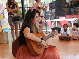 Editora UFLA e Nelle promovem atividades de incentivo à leitura