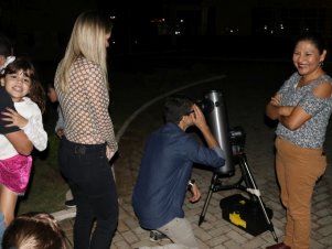 Evento da Física consolida as noites de sábado da UFLA com uma “Festa das Estrelas”