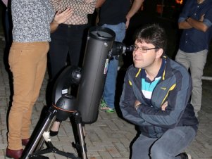 Evento da Física consolida as noites de sábado da UFLA com uma “Festa das Estrelas”