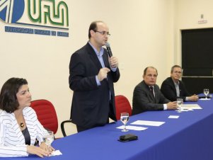 Visita do ministro da Educação à UFLA