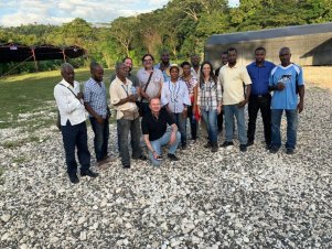 UFLA participa de cooperação humanitária no Haiti para implantar cultura do coco anão verde