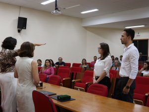 Colação de grau especial homenageia ex-aluna do curso de Zootecnia