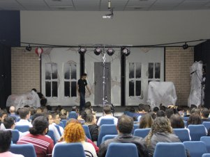 Grupo Teatro Construção estreia mais um espetáculo na UFLA 