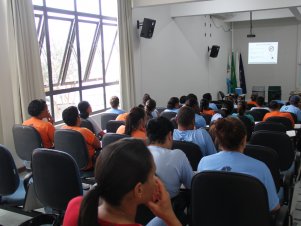 Diretoria de Meio Ambiente da UFLA promove treinamento para funcionários terceirizados 