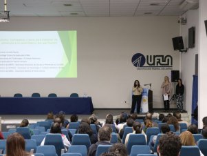 Palestra rompendo o silêncio e preservando vidas