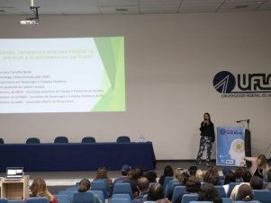 Palestra rompendo o silêncio e preservando vidas