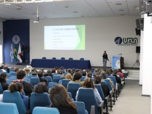 Palestra rompendo o silêncio e preservando vidas