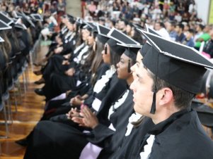 UFLA realiza Colação de Grau para 28 cursos de graduação - confira as fotos