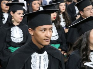 UFLA realiza Colação de Grau para 28 cursos de graduação - confira as fotos