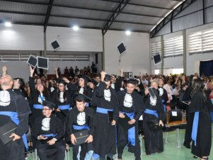 UFLA realiza Colação de Grau para 28 cursos de graduação - confira as fotos