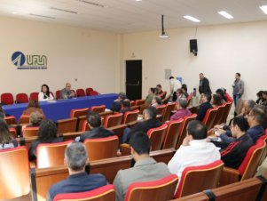 Diretor presidente da Embrapii realiza palestra na UFLA