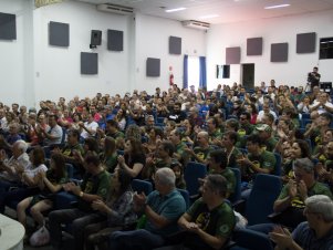 'Aula da Saudade' ministrada pelo professor emérito Alfredo Scheid Lopes encerrou as comemorações de 111 anos da UFLA
