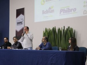 Simpósio de Pecuária de Corte