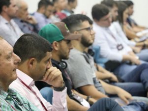 Simpósio de Pecuária de Corte