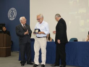 Curso de Medicina Veterinária comemora Jubileu de Prata