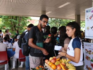 Núcleo de estudo promove ação para conscientizar sobre prevenção ao diabetes