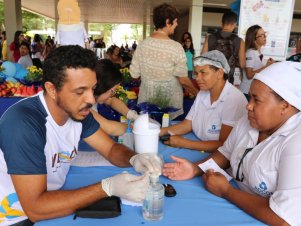 Núcleo de estudo promove ação para conscientizar sobre prevenção ao diabetes